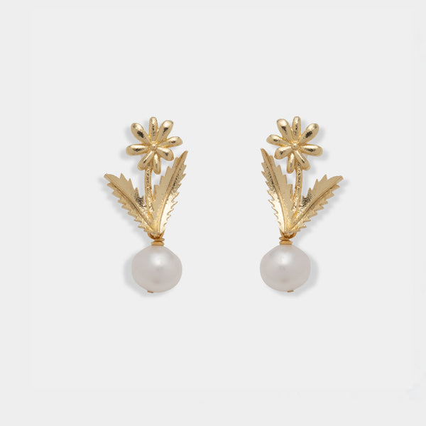 Lobelia Pearl Earrings