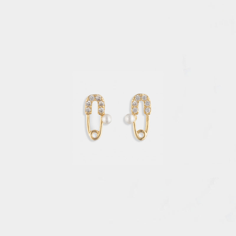 Tiny Pin Pearl Earrings