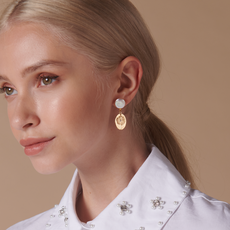 Astrid Pearl Studs