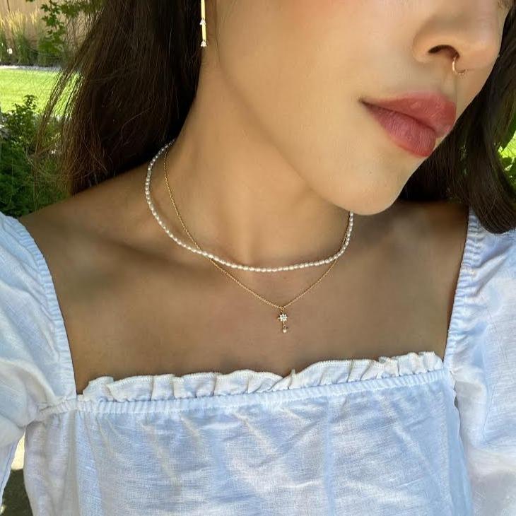 Avah Rice Pearl Choker