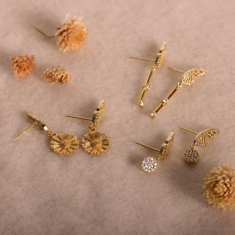 Monarch Daisy Earrings